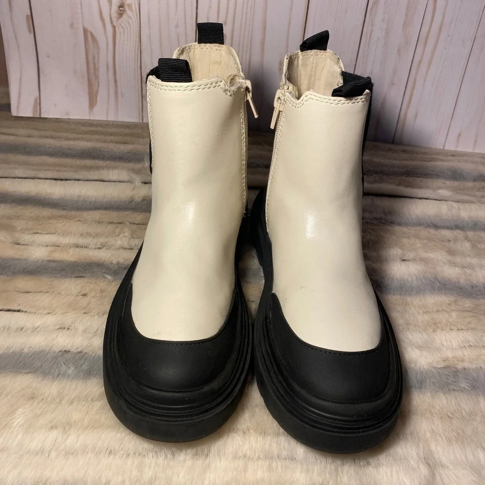 Zara Mickey Mouse Boots Side Zip Platform Lug Sole Size EU‎ 36/US 5.5 Women's